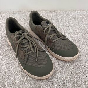 Sorel Women’s waterproof Forest Green Sneakers